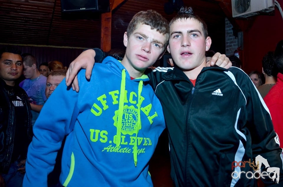 Disco Faház prezintă: Mr. Busta, 