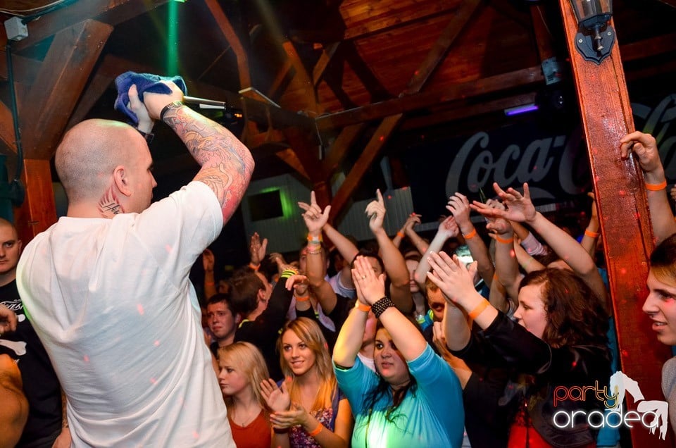 Disco Faház prezintă: Mr. Busta, 