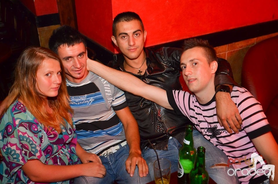 Distracţia continuă în Downtown, 