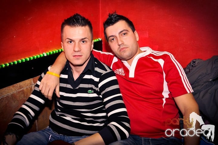 Distracţia continuă în Downtown, 