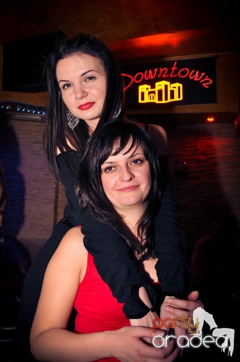 Distracţia continuă în Downtown, 