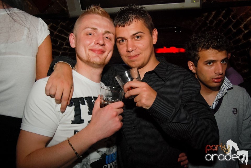 Distracţia continuă în Escape, 