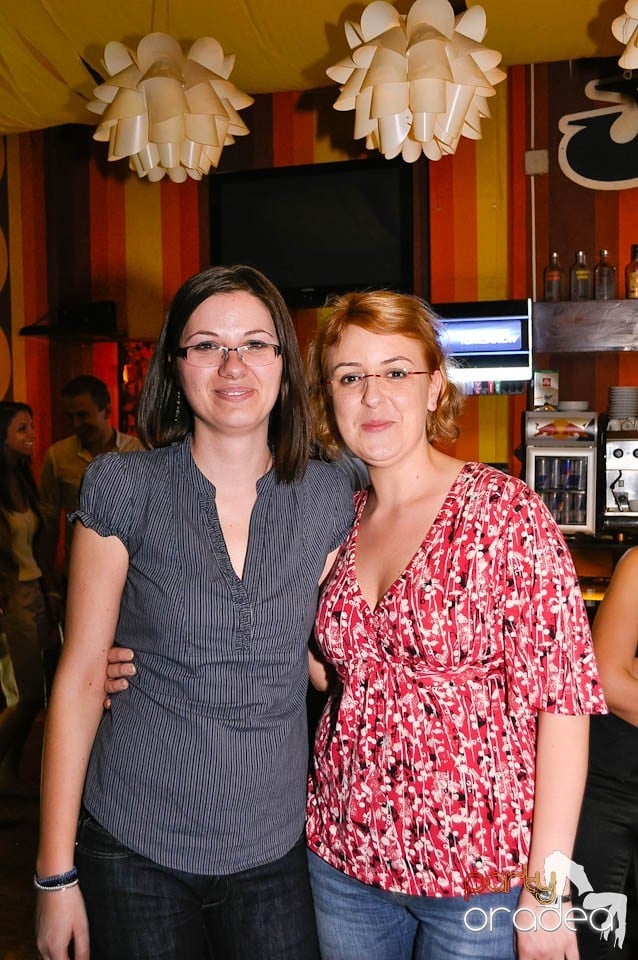 Distracţia continuă în Juice, Juice