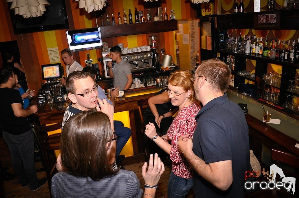 Distracţia continuă în Juice, Juice