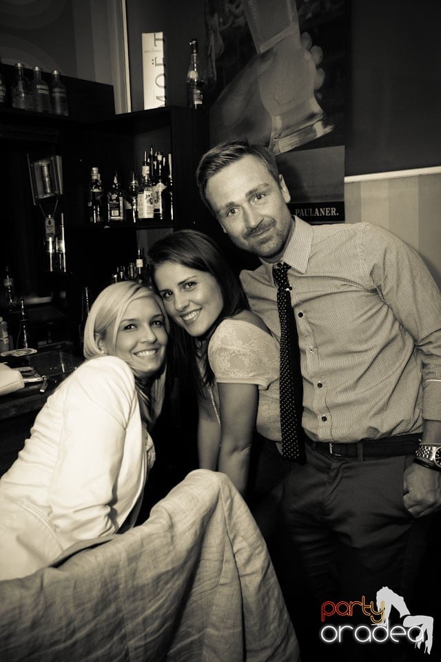 Distracţia continuă în Juice, Juice