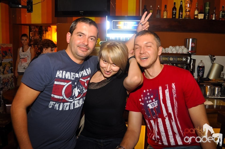 Distracţia continuă în Juice, Juice