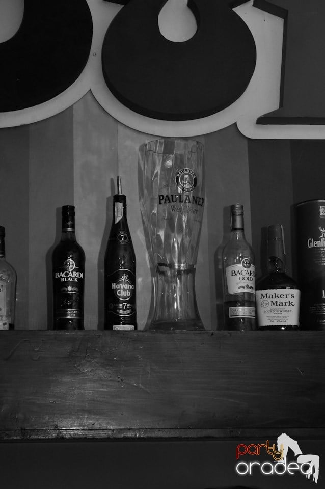 Distracţia continuă în Juice, Juice