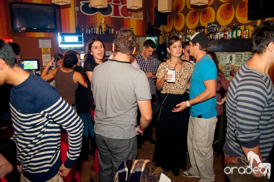 Distracţia continuă în Juice, Juice