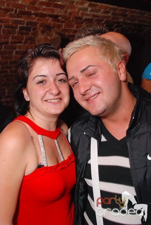 Distracţia este garantată în Escape, 