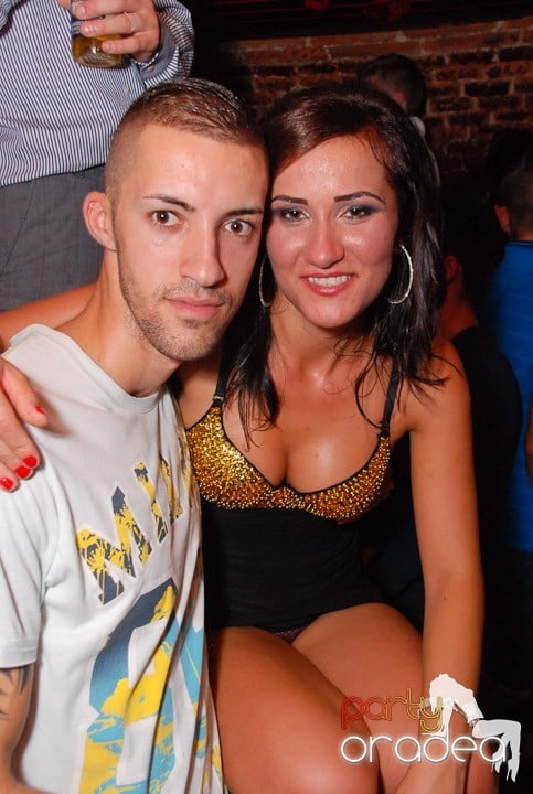 Distracţia este garantată în Escape, 