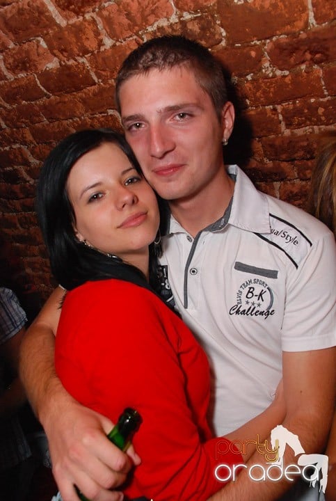 Distracţia este garantată în Escape, 