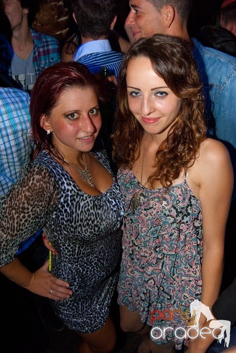 Distracţia este garantată în Escape, 