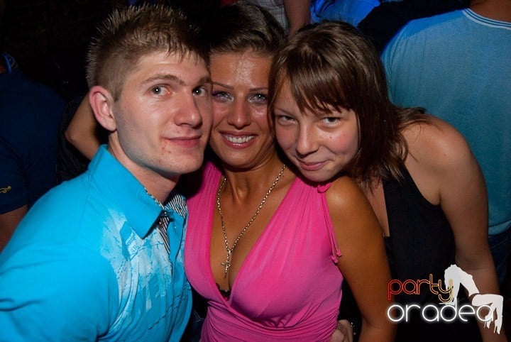 Distracţia este garantată în Escape, 