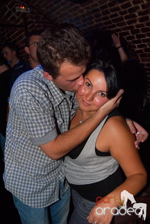 Distracţia este garantată în Escape, 