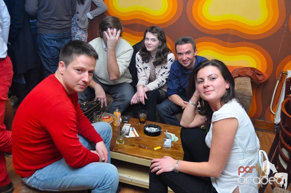 Distracţia începe în Juice, Juice