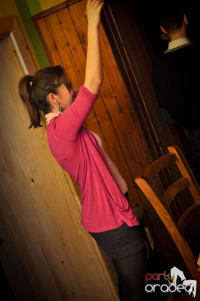 Distracţia începe în Juice, Juice