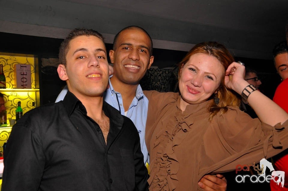 Distracţie alături de Blaga de la Oradea în Life, 