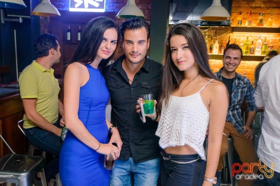 Distracţie alături de Norby Wilde, Juice