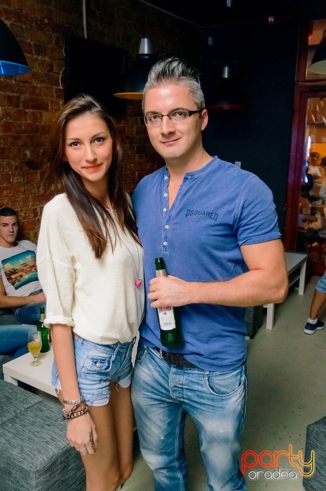Distracţie alături de Norby Wilde, Juice