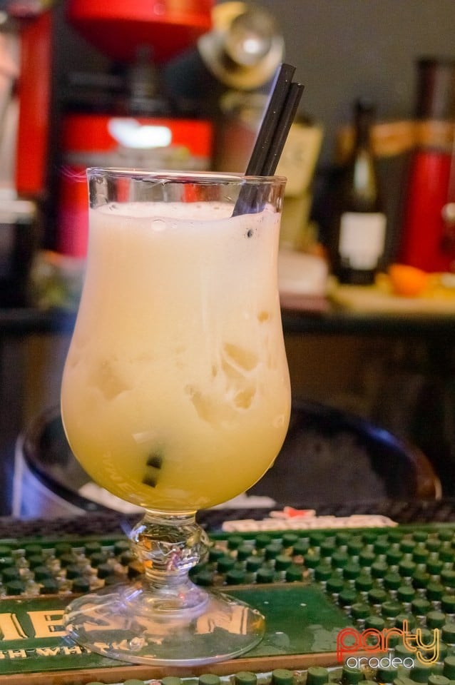 Distracţie alături de Norby Wilde, Juice