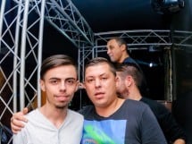 Distracţie alături de Pityu