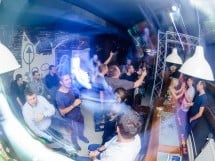 Distracţie alături de Pityu