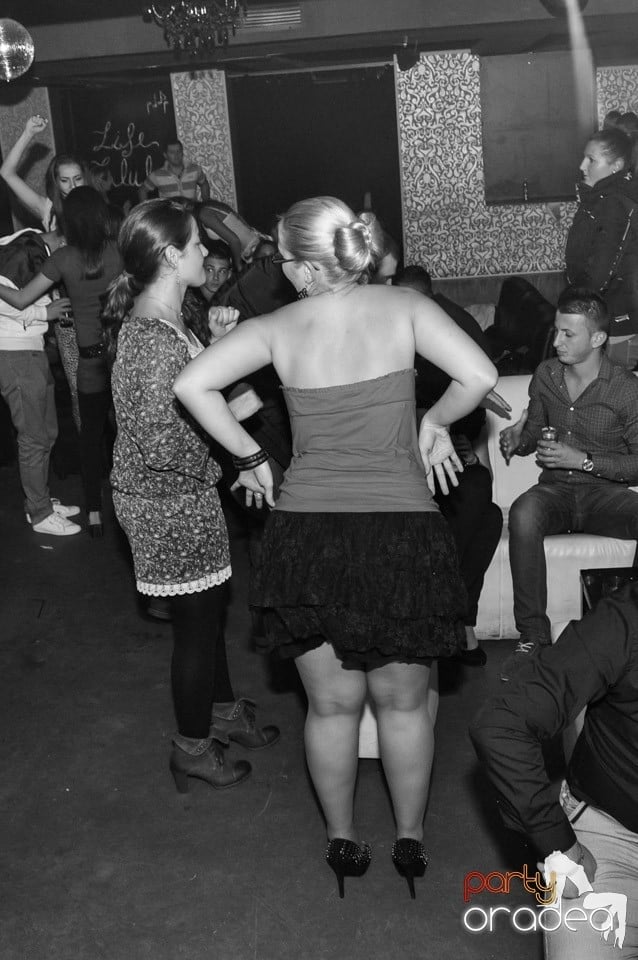 Distracţie cu Blaga în Club Life, 