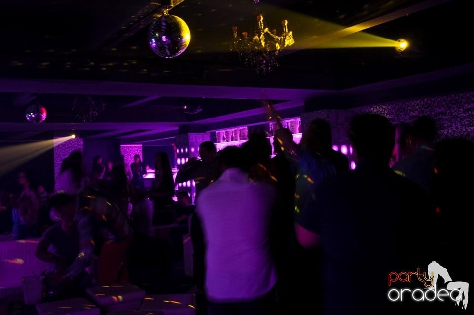 Distracţie cu Blaga în Club Life, 