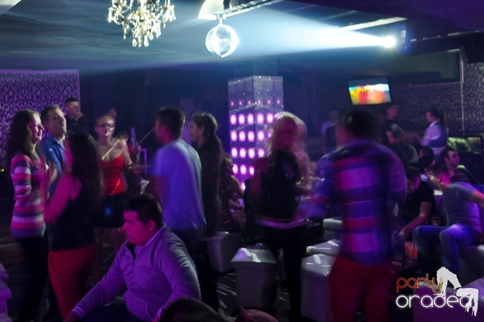 Distracţie cu Blaga în Club Life, 