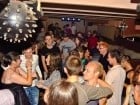 Distracţie de weekend în Club Seven
