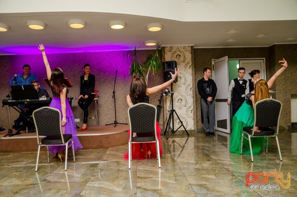 Distracţie de Ziua Femeii la Hotel Termal, Hotel Termal