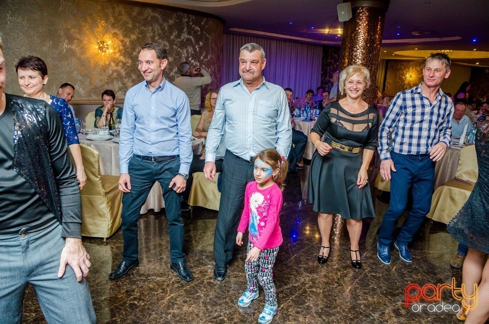 Distracţie de Ziua Femeii la Hotel Internaţional, Hotel Internaţional