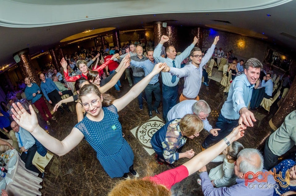 Distracţie de Ziua Femeii la Hotel Internaţional, Hotel Internaţional