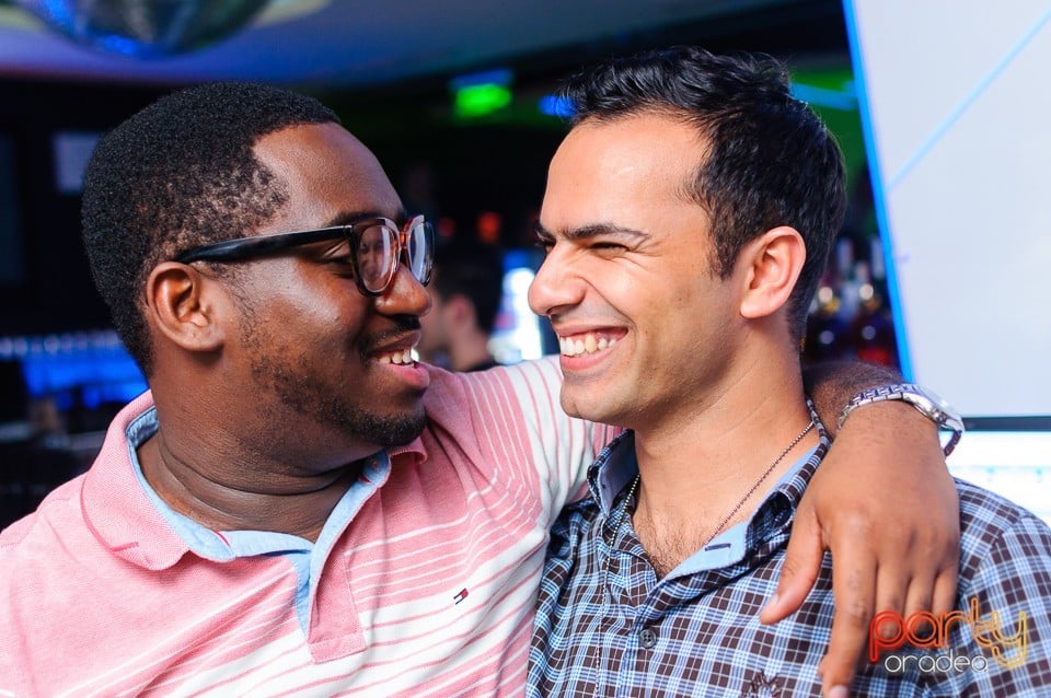 Distracţie în Avenue, 