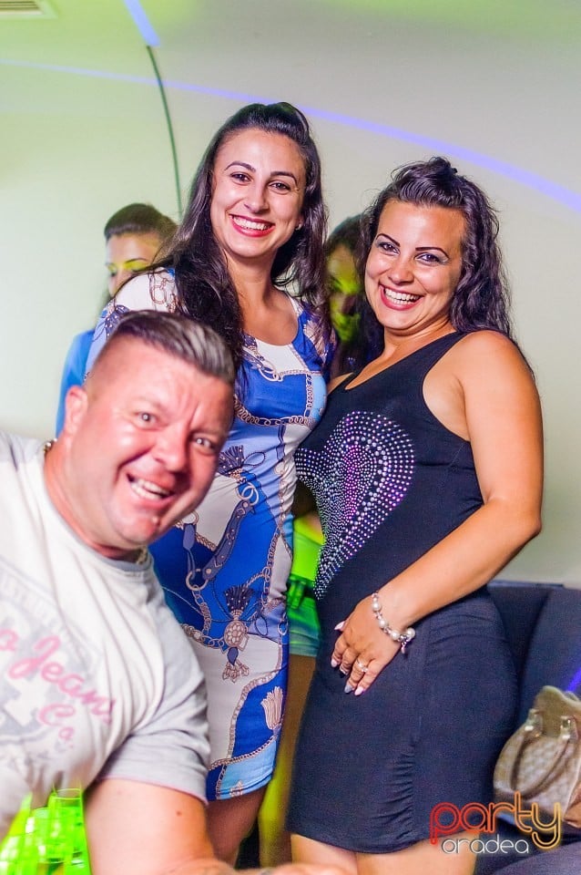 Distracţie în Avenue, 