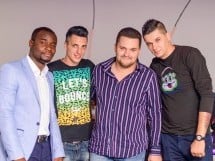 Distracţie în Avenue