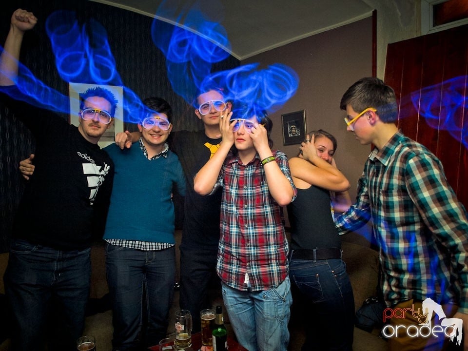 Distracţie în Chanson Café, 