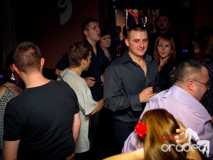 Distracţie în Chanson, 