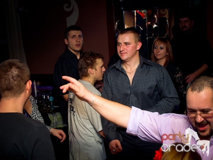 Distracţie în Chanson, 