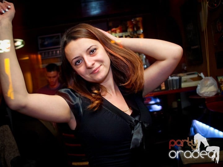 Distracţie în Chanson, 