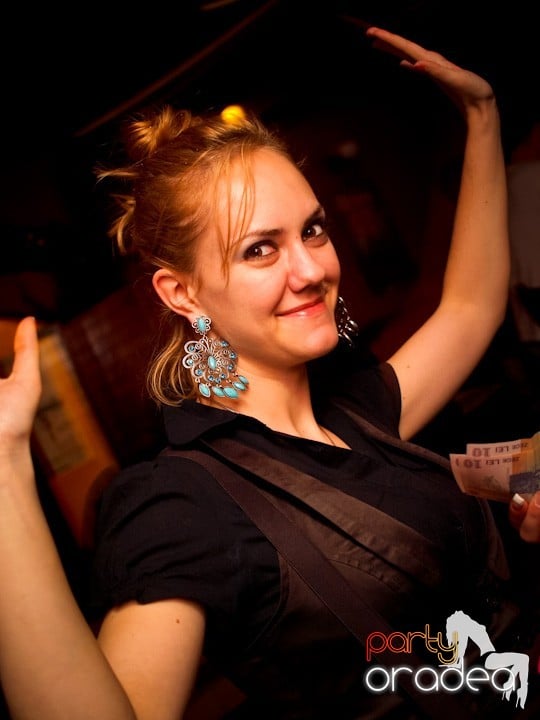 Distracţie în Chanson, 