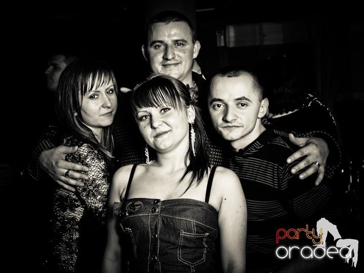 Distracţie în Chanson, 