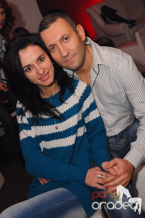 Distracţie în Club Atti's, 