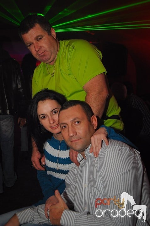 Distracţie în Club Atti's, 