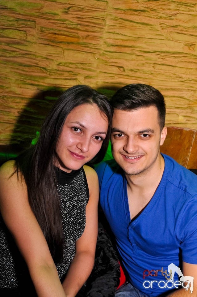 Distracţie în Club Downtown, 