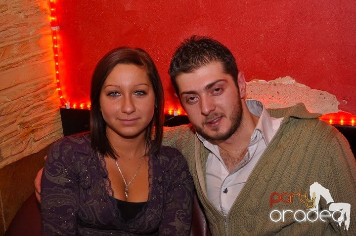 Distracţie în Club Downtown, 