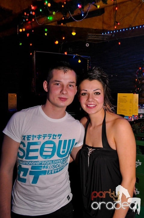 Distracţie în Club Downtown, 