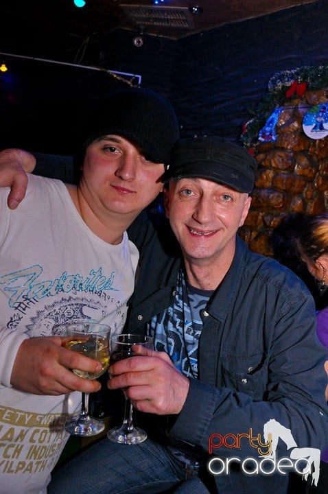 Distracţie în Club Downtown, 