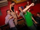 Distracţie în Club Downtown