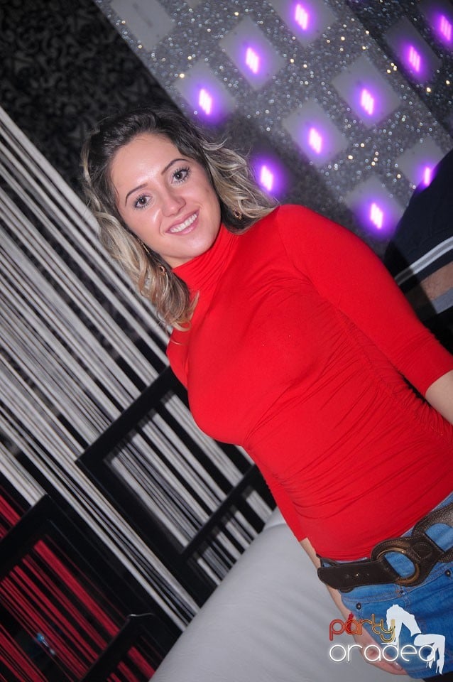 Distracţie în Club Life, 